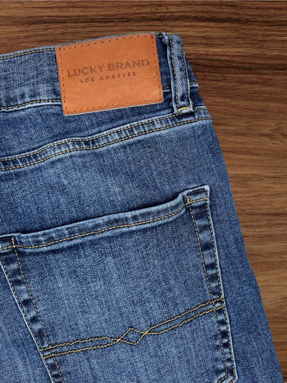 Lucky Brand 410 Athletic Straight Men’s Jeans. Tag 32/34 (Actual 32/32.5) - Picture 6 of 12